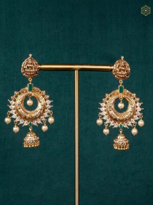 22Kt Antique Kundan Chand Earrings