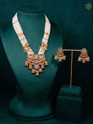 22Kt Pearl String Kundan Long Necklace